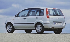 Ford Fusion (2002-2005)