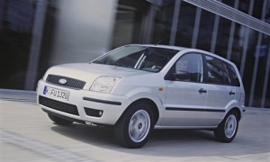 Ford Fusion (2002-2005)