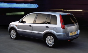 Ford Fusion (2002-2005)