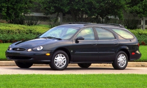 Ford Taurus (III) (1996-1999)