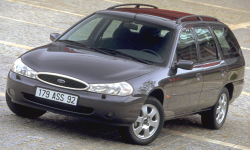 Ford Mondeo Ghia Estate