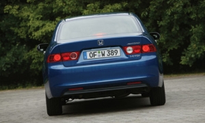 Honda Accord (2002-)