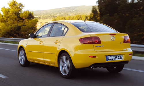 Mazda 3 sedan '2003