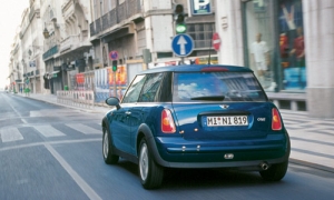 Mini One (2001-2006)