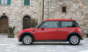Mini One (2001-2006)