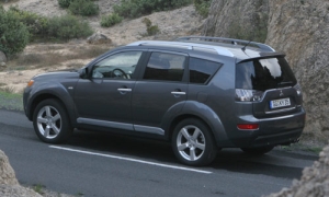 Mitsubishi Outlander '2007