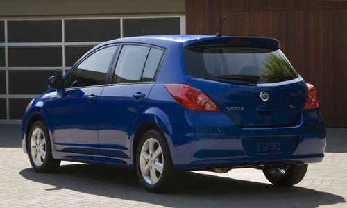 Nissan Versa '2010