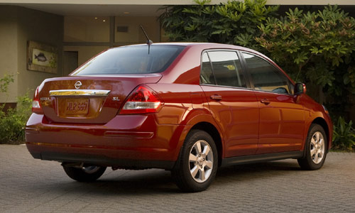 Nissan Versa '2010