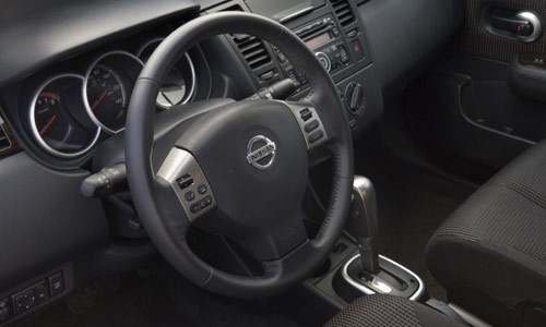 Nissan Versa '2010