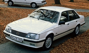 Opel Senator (A) (1978-1987)
