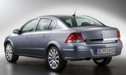 Opel Astra 4-door '2007