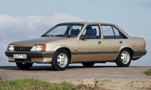 Opel Rekord E Luxus '82, 1982-1986