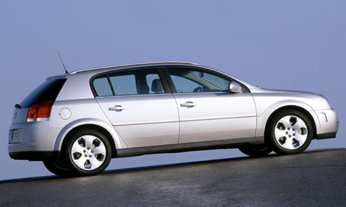 Opel Signum '2003