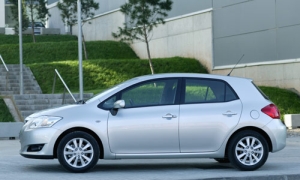 Toyota Auris (2007-)