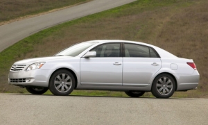 Toyota Avalon (III) (2005-)