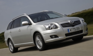 Toyota Avensis (II) (2003-)