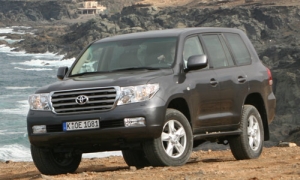 Toyota Land Cruiser 200 (2008-)