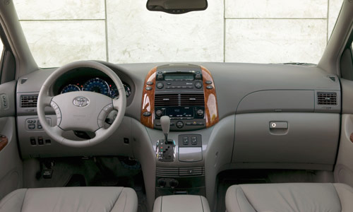 Toyota Sienna XLE '2008