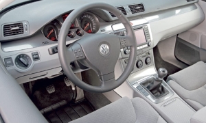 VW Passat BlueMotion (2007)